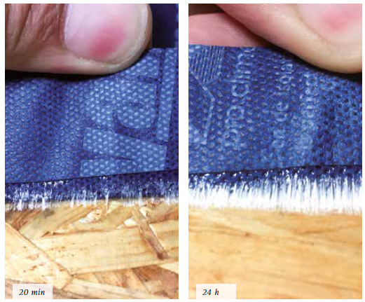 Die beiden Fotos zeigen, wie sich die Festigkeit über die Zeitdauer nach Verklebung aufbaut. Hier wurde ein Klebeband verwendet, das für die Luftdichtung innen und Winddichtung geeignet ist. Links – nach 20 Minuten – ist die Anfangshaftung sichtbar, rechts die deutlich festere Verbindung nach 24 Stunden.&nbsp;