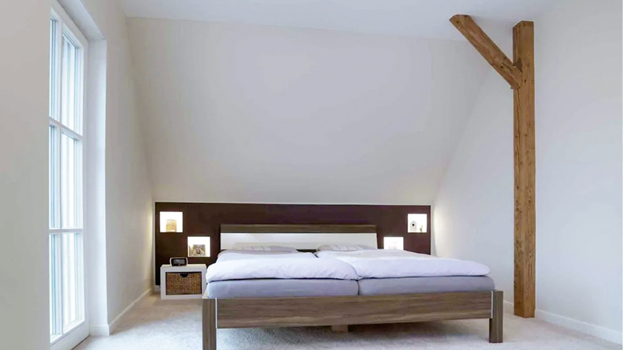 Ideal auch zur Einbettung von Vliesen: die verarbeitungsfertige Dispersions-Silikat-Innenfarbe Kieselit-Bio-Mineral LKF. Mineralische Innenfarben und -beschichtungen sind ein Garant für ein gesundes und natürliches Raumklima