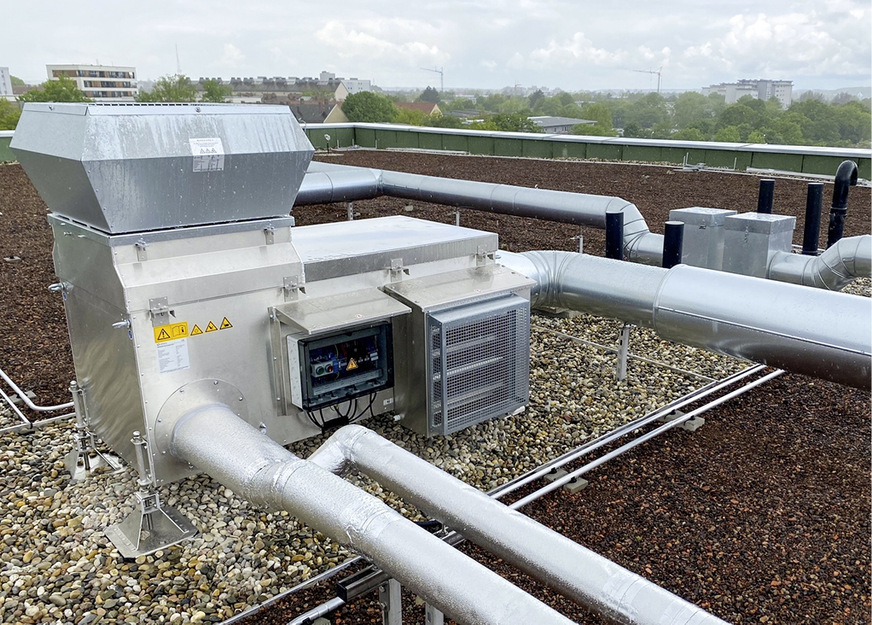 Das Abluftwärmenutzungsmodul ist auf dem Dach installiert.