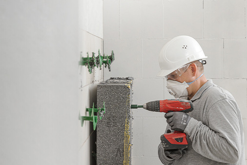 StoFix Circonic ermöglicht im Falle des Systemrückbaus eine sortenreine Trennung des Dämmmaterials und der Befestigung.