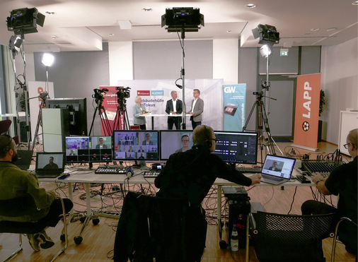 Ohne zuverlässige Technik im Hintergrund geht nix – das Team hinter den Kulissen sorgte für einen reibungslosen Tagungsablauf: Dankeschööön!