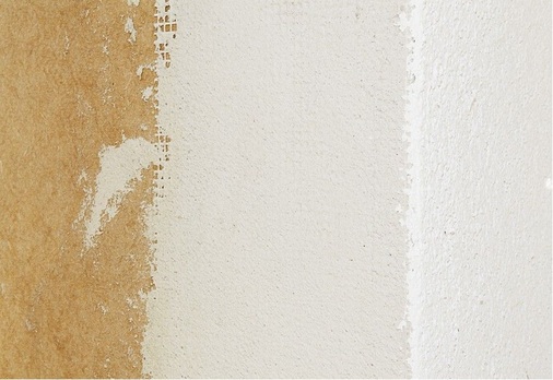 5 Alle Komponenten aus einer Hand: Das Inthermo WDVS basiert auf einer Holzfaserdämmplatte, die mit einem Putzsystem beschichtet wird.