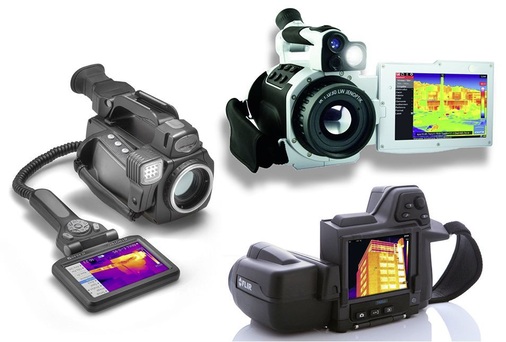 1 In der Profi­klasse überwiegt die Camcorder-Bauform, wobei es auch neue Designkonzepte gibt.