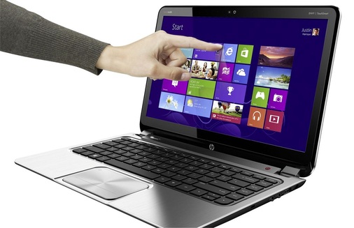 1 Ob per Fingertipp oder mit Maus und Tastatur — Windows 8 lässt beide ­Bedienkonzepte zu. - © Microsoft
