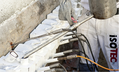 



Die Unternehmensgruppe Istotec hat sich durch die Entwicklung spezieller Trocknungsverfahren als Problemlöser bei verschiedenen Ursachen für Feuchtigkeit im Bauwerk am Markt etabliert. 
