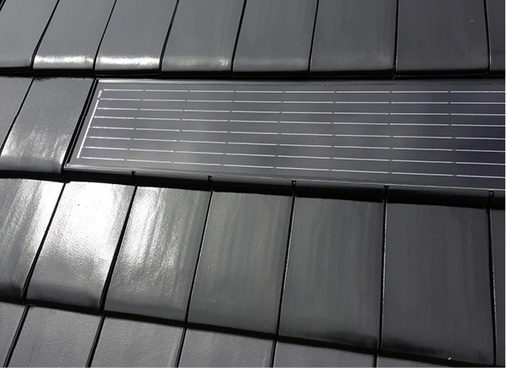 



1
 Die G10 PV-Solarziegelmodule ersetzen acht Standard-Glattziegel G10 und bringen pro Quadratmeter Modulfläche eine maximale Leistung von 167 Wp
