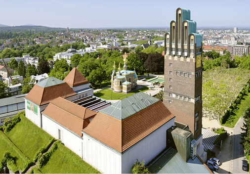 <p>
</p>

<p>
Spätestens 2019 soll die Sanierung des Ausstellungsgebäudes mit dem angegliederten Hochzeitsturm abgeschlossen sein – der Aerogel-Dämmputz von Hasit trägt maßgeblich dazu bei, die Charakteristik des Jugendstilensembles zu bewahren und trotzdem deutliche energetische Verbesserungen zu erreichen.
</p> - © Foto: Norbert Latocha

