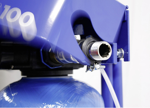 



1
 Die mobile Heizungswasser-Füllanlage Hardy 100 entfernt Kalzium und Magnesium nach dem Ionenaustauscherprinzip teilweise oder bis auf 0° dH aus dem Wasser.
