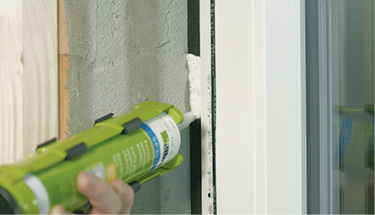 



2
 Besser als jede Verklotzung, weil bis zu 80 % verbesserte Haftung: Der illbruck SP351 Fenstermontage-Kleber.
