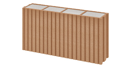 



Um das notwendige Flächengewicht zu erreichen, wird der für nichttragende Installationswände konzipierte Planziegel auf der Baustelle mit Mörtel oder Zementestrich gefüllt.
