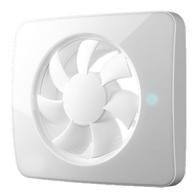 
Der Nutzer kann die Abdeckung des Geräts weglassen und sich für eine offene Lüfteransicht entscheiden. Das herausnehmbare Flügelrad ermöglicht die schnelle Reinigung.



