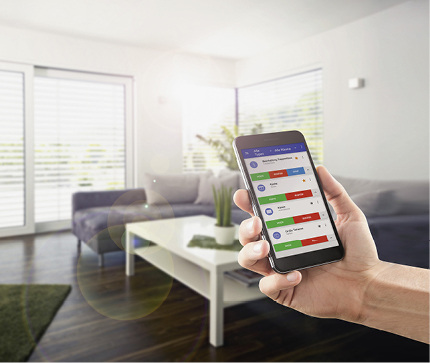 <p>
</p>
<p>
Mit Smart-Home-Lösungen von Warema lassen sich Rollläden, Markisen oder Jalousien über eine Bedienzentrale, einen Handsender oder ganz komfortabel per Smartphone steuern – intelligente Messwertgeber sorgen automatisch dafür, dass im Winter weniger Wärme abgestrahlt wird oder dass sich im Sommer die Räume nicht zu stark aufheizen.
</p> - © Warema
 
Mit Smart-Home-Lösungen von Warema lassen sich Rollläden, Markisen oder Jalousien über eine Bedienzentrale, einen Handsender oder ganz komfortabel per Smartphone steuern – intelligente Messwertgeber sorgen automatisch dafür, dass im Winter weniger Wärme abgestrahlt wird oder dass sich im Sommer die Räume nicht zu stark aufheizen.