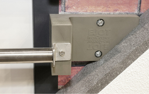 



Wie im Modell zu sehen, lassen sich mit dem Befestigungssystem Iso-Corner von Knauf Anbauteile wie Fenstergitter, Geländer, Markisen oder Vordächer sicher an der gedämmten Wand befestigen. 
