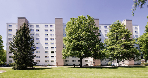 <p>
</p>

<p>
Bewohner der WEG Radolfzeller Straße berichten, dass sich durch die Maßnahmen das Wohnklima verbessert und die Heizkosten verringert haben.
</p> - © Dominik Parzinger

