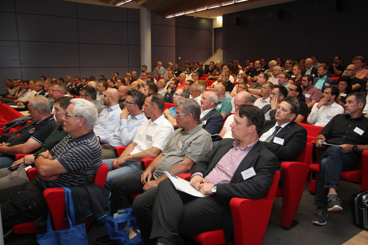 Der Zuschauerraum war beim vergangenen Energieeffizienztag in Schwäbisch Hall vor der Pandemie gut gefüllt. - © Ziehl-Abegg Der Zuschauerraum war beim vergangenen Energieeffizienztag in Schwäbisch Hall vor der Pandemie gut gefüllt. - © Ziehl-Abegg