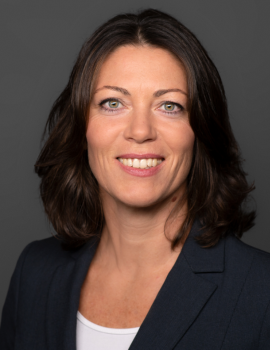 Referentin: Martina Schmitt Referentin: Martina Schmitt