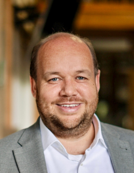 Referent: Jan Karwatzki