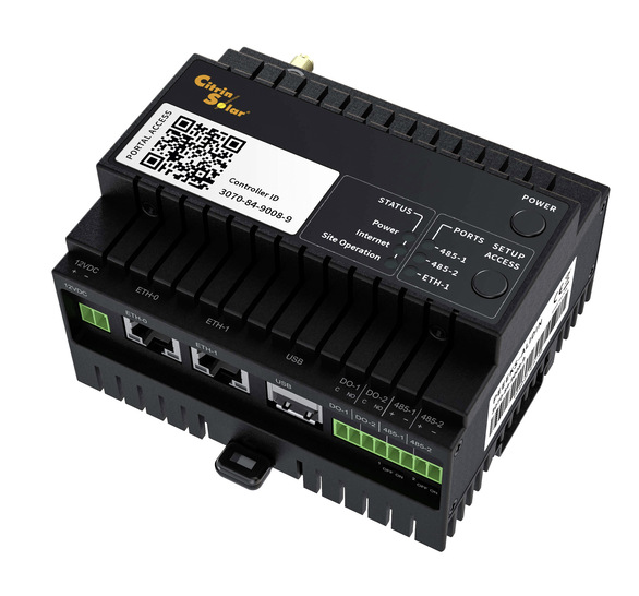 Der zentrale Steuerungscomputer des Energiemanagers CS-Vision kann die Daten der gesamten Haustechnik verarbeiten.