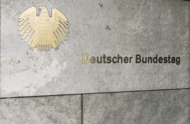 Das vom Bundestag verabschiedete Gebäudeenergiegesetz tritt zum 1. November in Kraft.