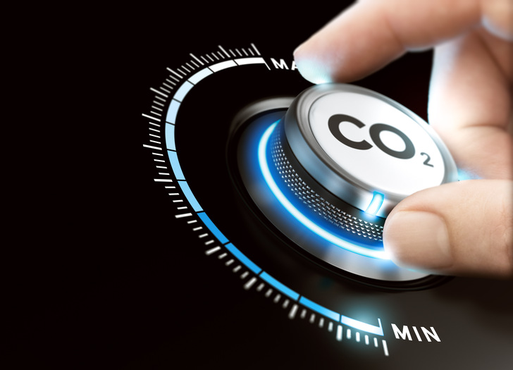 der CO2--Preis macht das heizen mit fossilen Energieträgern teurer. - © Olivier Le Moal - stock.adobe.com
