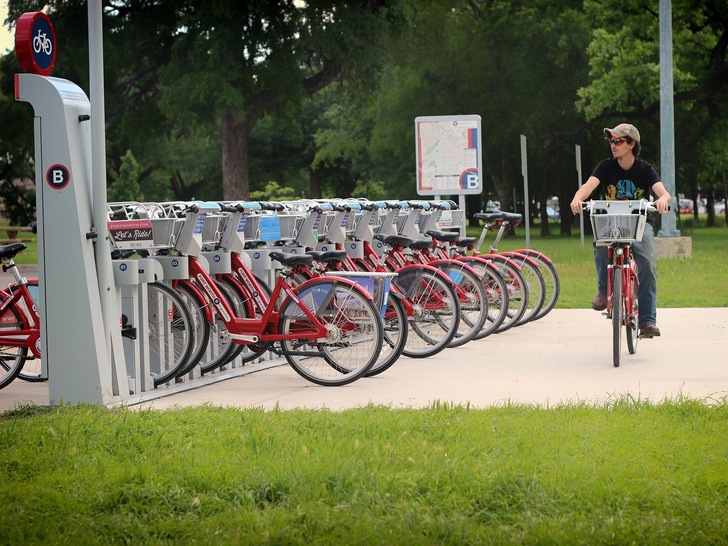 Seit 1. April 2021 können Kommunen eine höhere Förderung unter anderem für Bikesharing-Angebote in Quartieren in Anspruch nehmen. - © Pixabay / Andy Boenau
