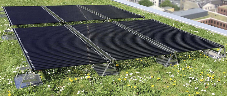 Warum sich nicht die Dachflächen teilen? Fragten sich die Unternehmen TubeSolar und ZinCo, und verbrüderten sich in einer Dach-Kooperation. - © Bild: TubeSolar
