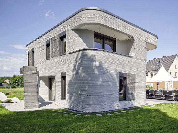 1 Das von Mense-Korte Ingenieure + Architekten geplante Einfamilienhaus in Beckum ist das erste Wohnhaus in Deutschland überhaupt, das in 3D-Drucktechnik entstand. 