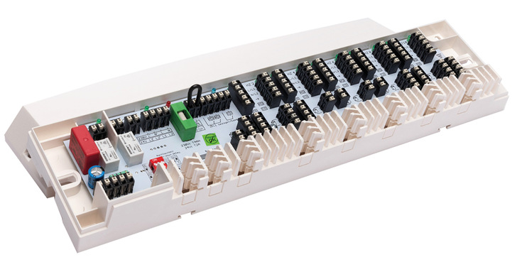 Die Klemmleiste EAZY Base 3 Balance dient einer intelligenten Einzelraumregelung als Anschluss-einheit und zur Spannungsversorgung markt-üblicher Stellantriebe und Raumthermostate.