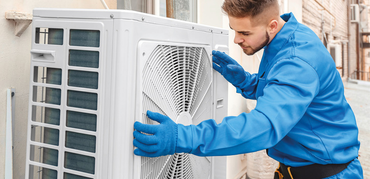 Split-Klimageräte werden meist nur zur Klimatisierung montiert. Dabei könnten sie auch zur Heizung beitragen.