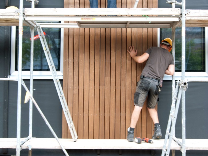 Schadstoffeinträge aus Gebäuden zu minimieren, erfordert gute Kenntnisse über Baumaterialien.