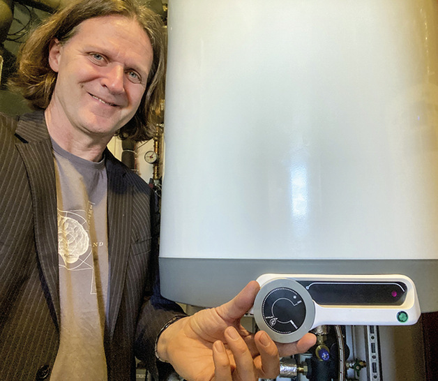 Leukefeld bietet den Autarkie-Boiler mit Volumen von 125, 160 und 200 l an.