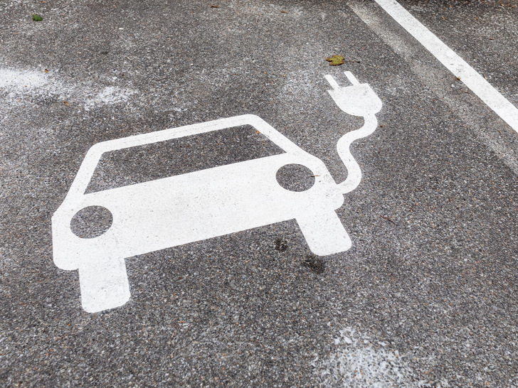 Ladesäulen haben mittlerweile eine höhere Leistung.