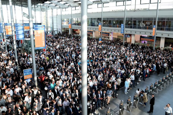 So groß war der Andrang noch nie:  The smarter E Europe haben über 100.000 Menschen besucht.