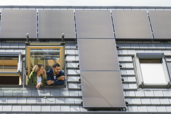 Photovoltaikanlagen liefern günstigen Strom und rechnen sich. - © Zukunft Altbau
