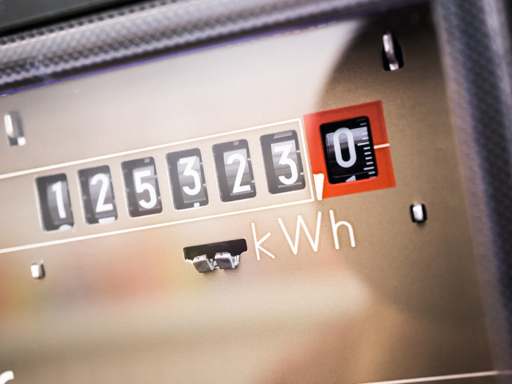 Wer eine netzorientierte Steuerung zulässt, zahlt künftig geringere Netzentgelte.