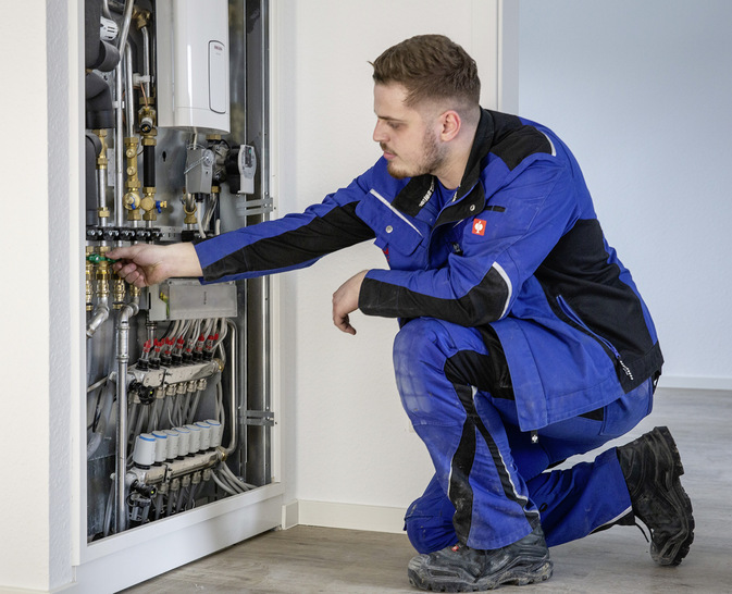 Die alte Gasetagenheizung muss raus? Als Ersatz bieten sich vielfältige Alternativen an, zum Beispiel von Wärmepumpen versorgte Wohungsstationen.