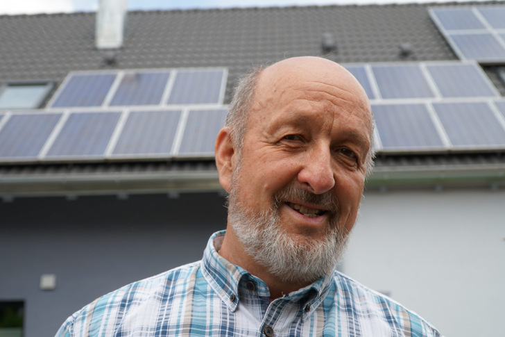 Hermann Dannecker vom Vorstand des DEN e.V.: „Bis 2045 sind es gerade noch 20 Jahre, und in diesen gilt es, viele Millionen unzureichend gedämmter Immobilien in der Bundesrepublik energetisch zu sanieren.“ - © DEN e.V. – Kerstin Jana Kater
