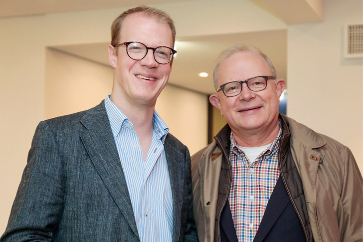 Generationenwechsel bei Gentner: Robert Reisch (links) tritt an die Stelle seines Vaters Erwin Fidelis Reisch und forciert im Verlag die digitale Transformation.