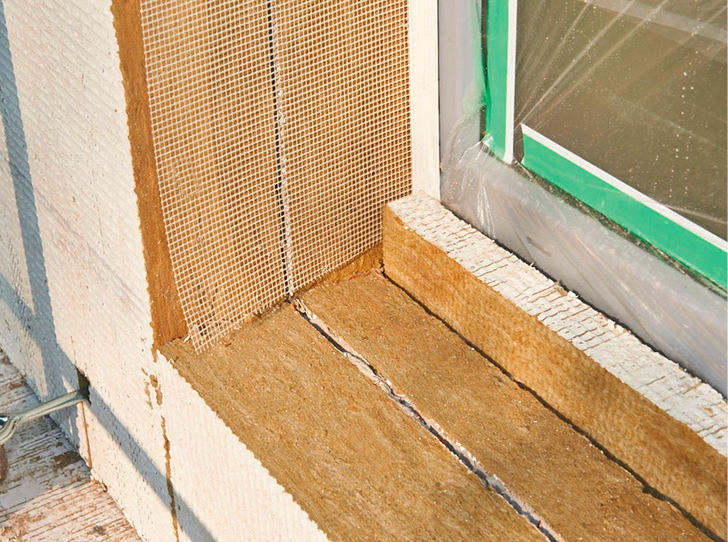 Dank ihrer hohen inneren Festigkeit erreicht die Coverrock X-2 in Dämmdicken bis 200 mm eine Abreißfestigkeit von 10 kPa (TR10).