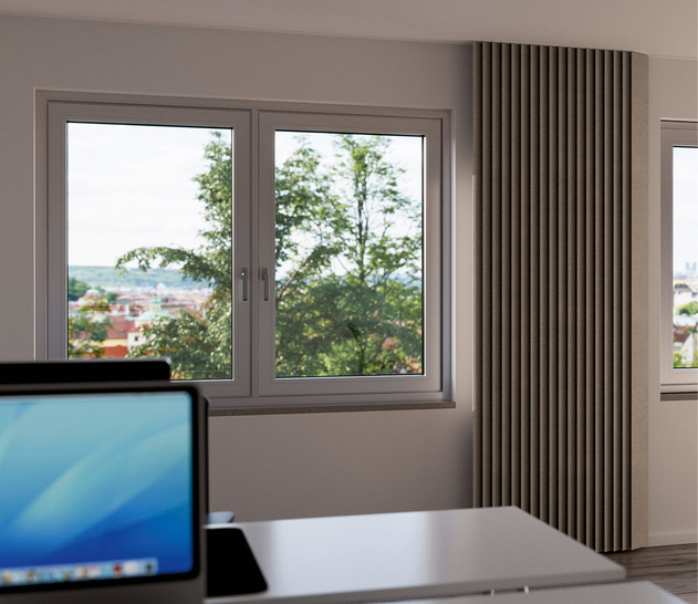 1  Mit dem Sanierungsblendrahmen Schüco AWS 75.SI+ Reno aus Aluminium lassen sich Alt-Fenster aus Aluminium, Holz oder Kunststoff mit funktionsfähigem Wandanschluss modernisieren.﻿