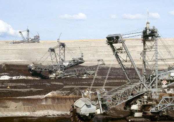 Schaufelradbagger im Tagebau Hambach. - © DEBRIV / RWE Power
