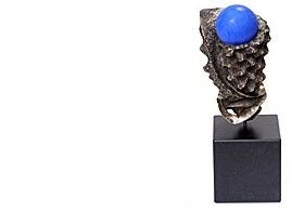 Skulptur: Die Fackel als plastisches Sinnbild des Prom.