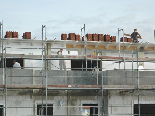 Einen schlechteren Energiestandard im Neubau befürchtet der Energieberaterverband GIH durch den Förderstopp für das Effizienzhaus 55.