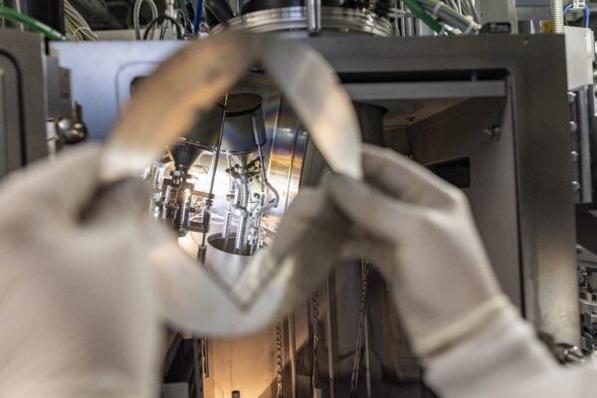 Die neue Perowskit-Clusteranlage