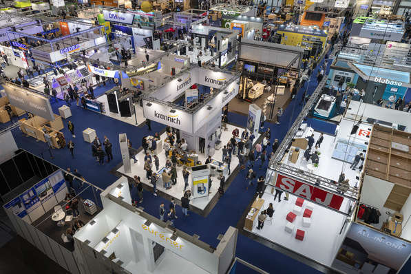 Die Solar Solutions Düsseldorf findet am 29. und 30. November 2023 in den Halle 13 und 14 der Messe Düsseldorf statt.