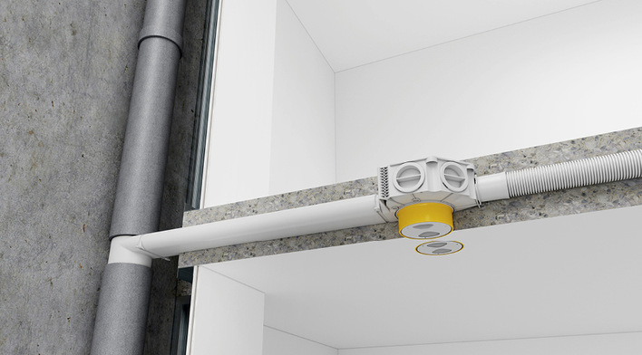 Mit dem Profi-air-Flachverteiler lassen sich die Lüftungsleitungen in einem Stockwerk einfach und nahezu unsichtbar verlegen.