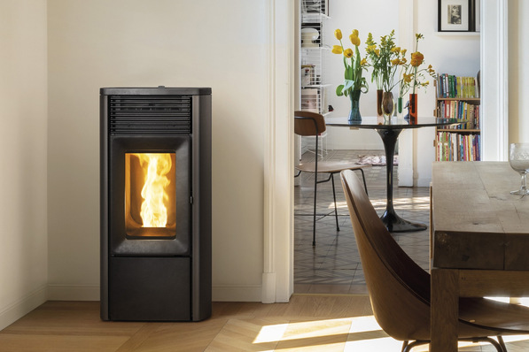 Für wasserführende Pelletsöfen gibt es bis zu 70 Prozent Förderung.