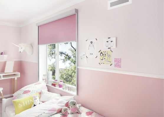 Wohngesunde Farben sind gerade im Kinderzimmer ein Muss, auch wenn dort zufällig ein „Neinhorn“ wohnt.