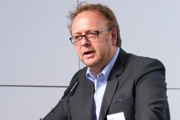 „Wir brauchen einen verlässlichen politischen Rahmen, damit die Planungssicherheit für alle Akteure gewährleistet bleibt“, sagt GIH-Vorsitzender Stefan Bolln angesichts der politischen Entwicklungen in Berlin.