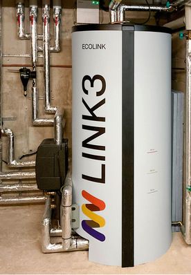 Bei einer Messung am Zentrum für Innovative Energiesysteme in Düsseldorf konnte dieser Schichtenspeicher den Stromverbrauch einer Wärmepumpe um 30 Prozent senken.